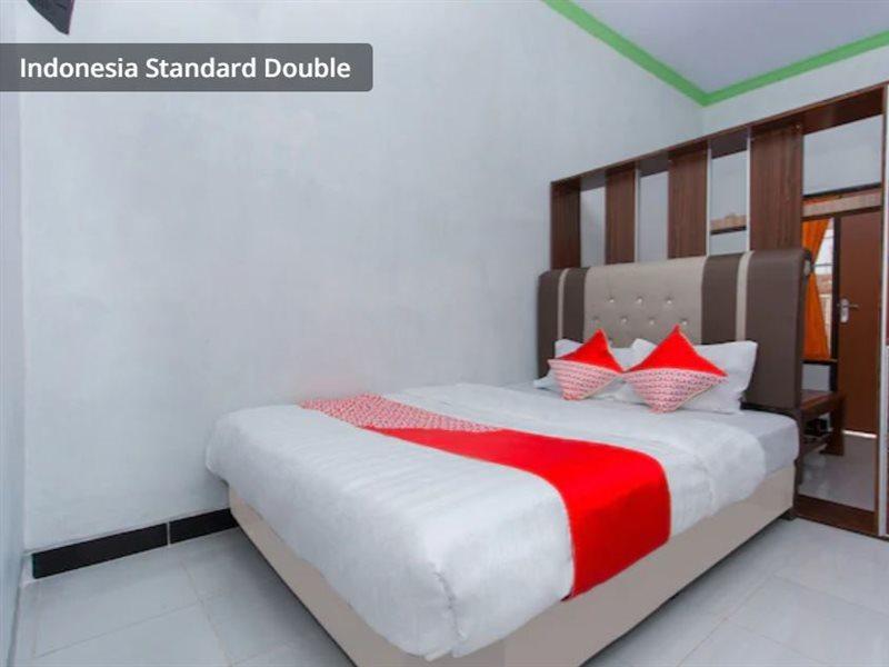 Griya Annisa Tegal (Central Java) Exterior foto