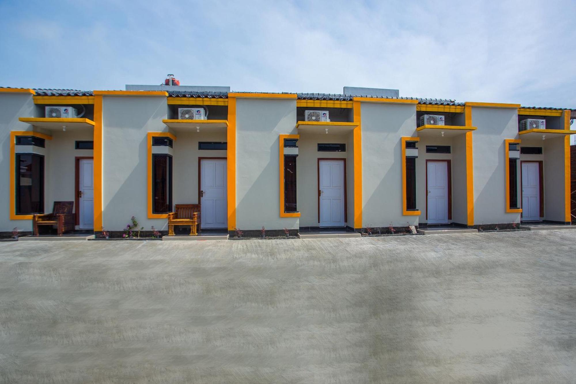 Griya Annisa Tegal (Central Java) Exterior foto