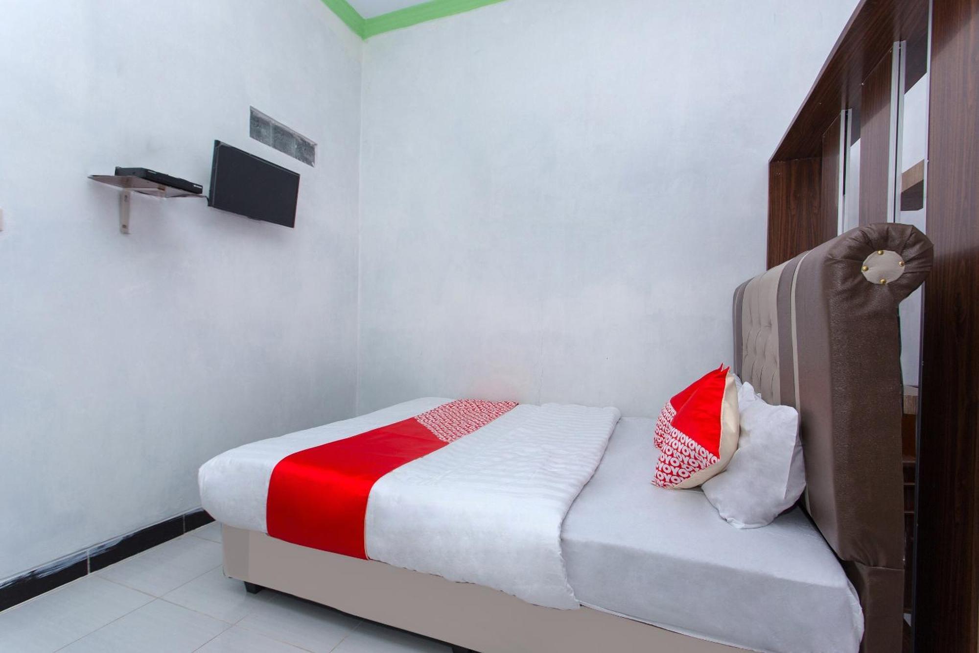 Griya Annisa Tegal (Central Java) Exterior foto
